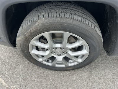 2023 Jeep Compass Latitude Lux FWD