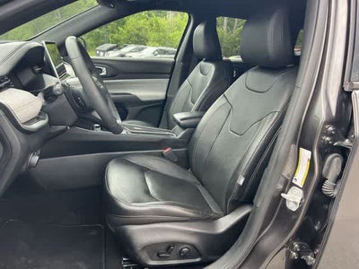 2023 Jeep Compass Latitude Lux FWD