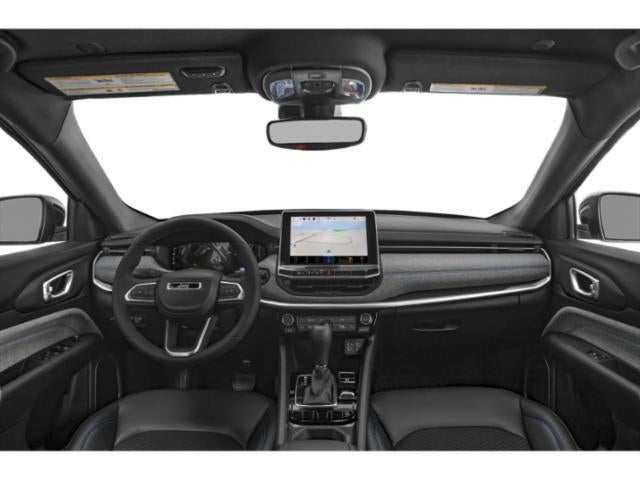 2023 Jeep Compass Latitude Lux FWD
