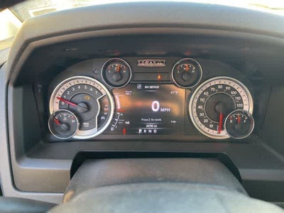 2017 RAM 1500 Big Horn Crew Cab 4x4 5'7' Box