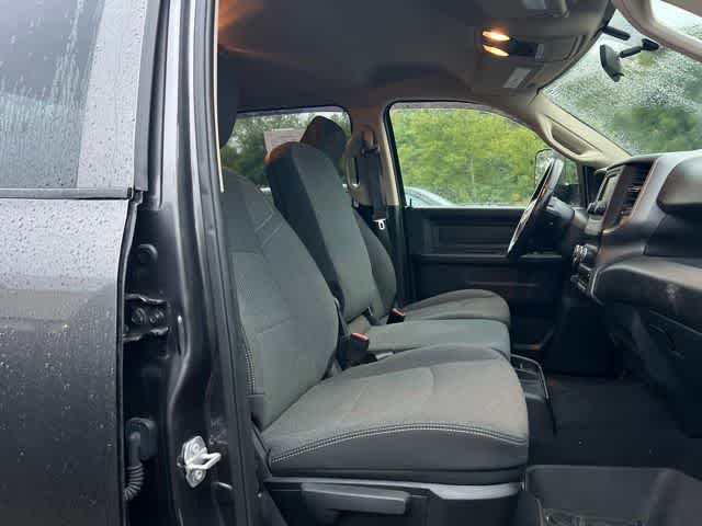 2020 RAM 2500 Tradesman Crew Cab 4x4 6'4' Box