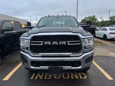 2020 RAM 2500 Tradesman Crew Cab 4x4 6'4' Box