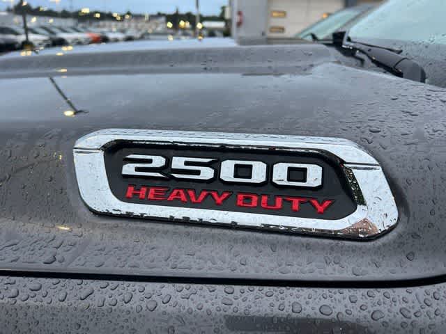 2020 RAM 2500 Tradesman Crew Cab 4x4 6'4' Box