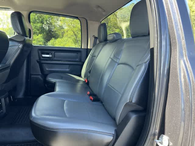 2019 RAM 2500 Tradesman Crew Cab 4x4 6'4' Box