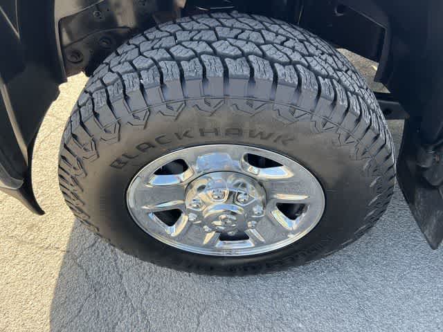 2024 RAM 2500 Tradesman Crew Cab 4x4 6'4' Box