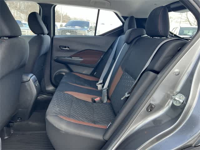 2024 Nissan Kicks SR Xtronic CVT