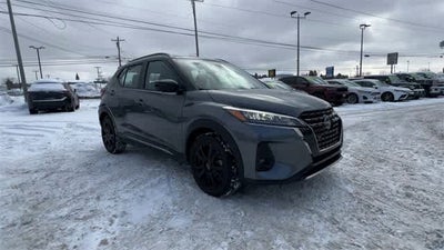2024 Nissan Kicks SR Xtronic CVT