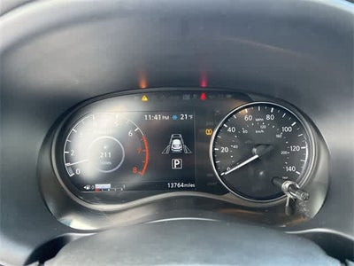 2024 Nissan Kicks SR Xtronic CVT