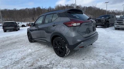2024 Nissan Kicks SR Xtronic CVT