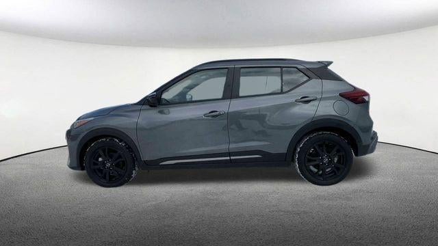 2024 Nissan Kicks SR Xtronic CVT