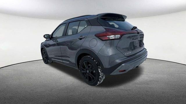 2024 Nissan Kicks SR Xtronic CVT