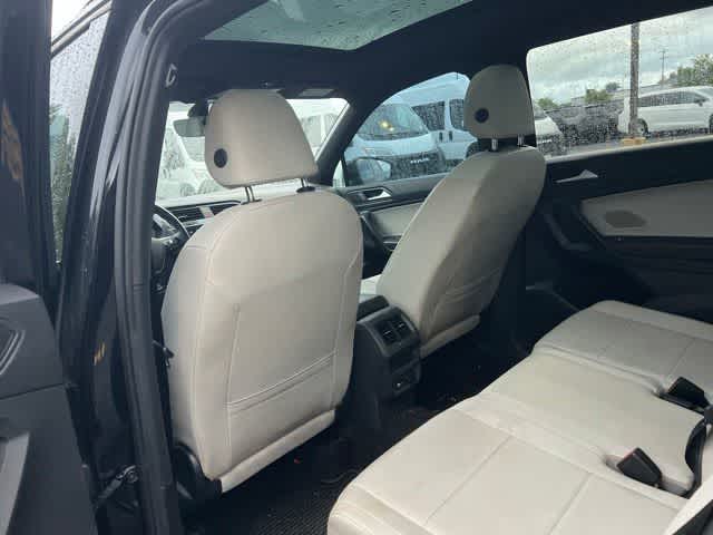 2021 Volkswagen Tiguan SE R-Line Black