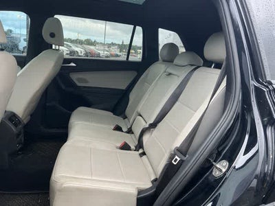 2021 Volkswagen Tiguan SE R-Line Black