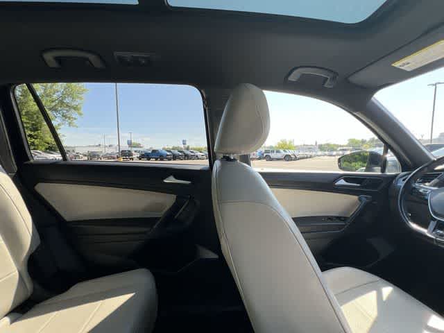 2021 Volkswagen Tiguan SE R-Line Black