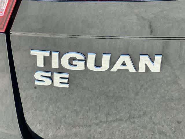 2021 Volkswagen Tiguan SE R-Line Black