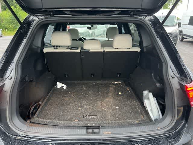 2021 Volkswagen Tiguan SE R-Line Black