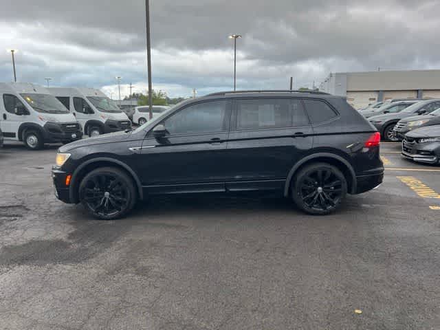 2021 Volkswagen Tiguan SE R-Line Black