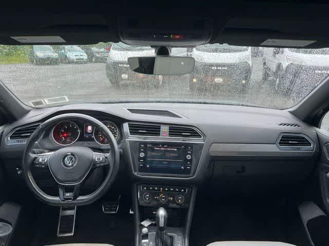 2021 Volkswagen Tiguan 2.0T SE R-Line Black