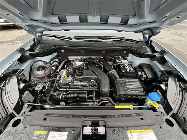 2025 Volkswagen Taos 1.5T SE Black