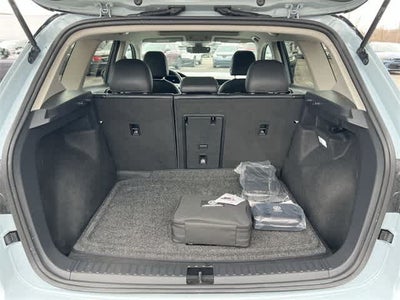 2025 Volkswagen Taos 1.5T SE Black