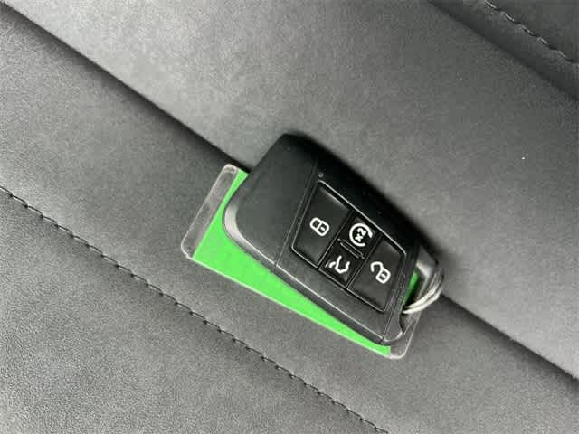 2025 Volkswagen Taos 1.5T SE Black