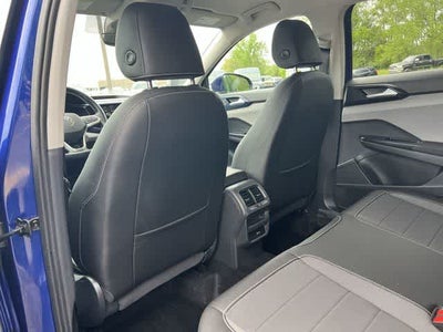 2023 Volkswagen Taos SE