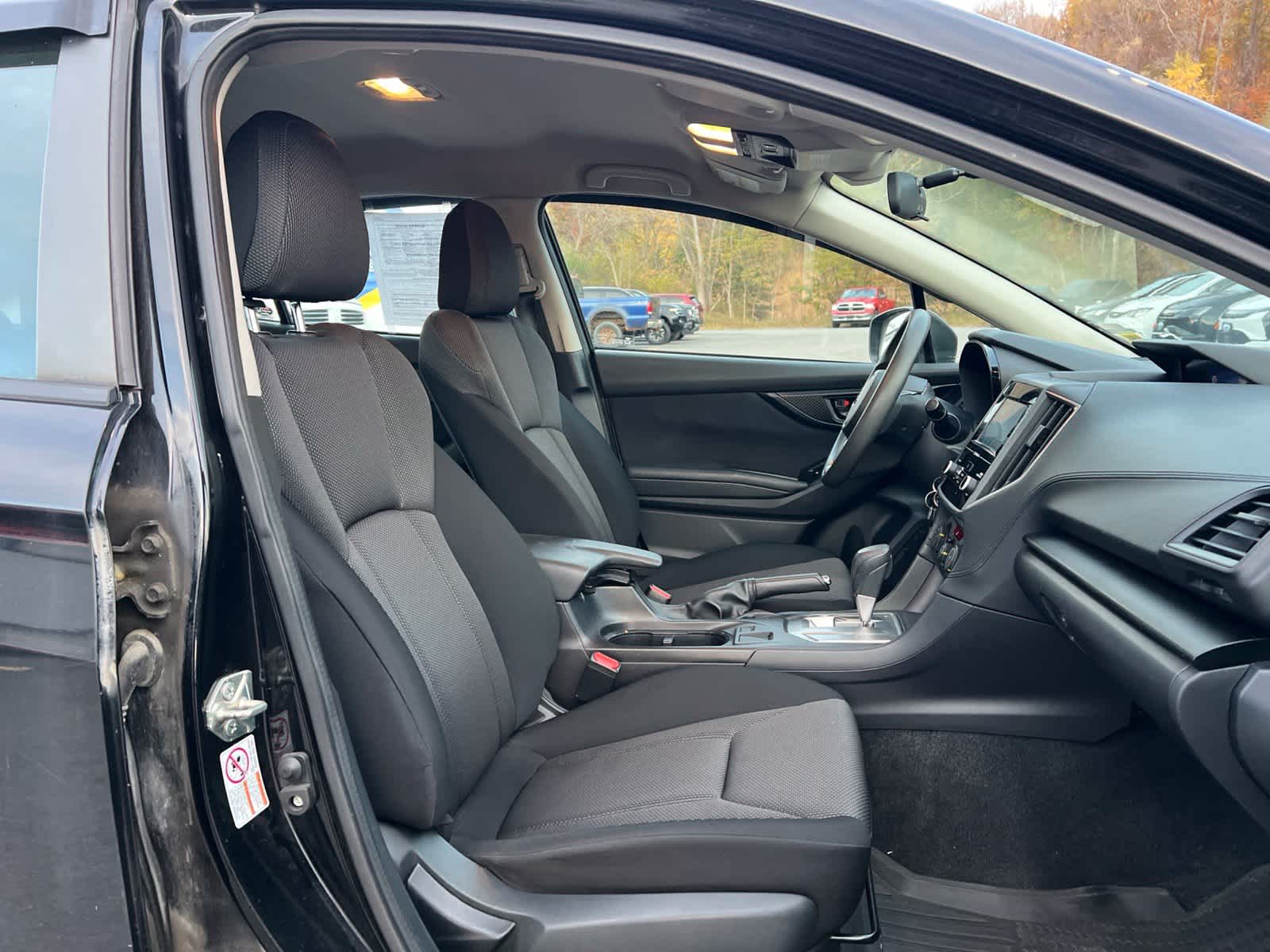 2019 Subaru Impreza 2.0i