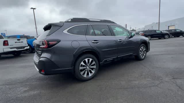 2025 Subaru Outback Touring