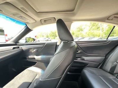 2024 Lexus ES 250 ES 250