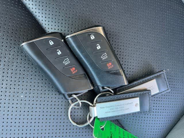2024 Lexus ES 250 ES 250