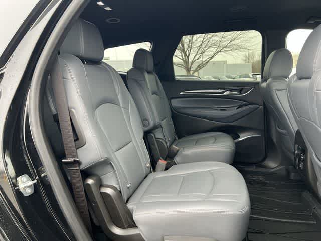 2023 Buick Enclave Essence AWD