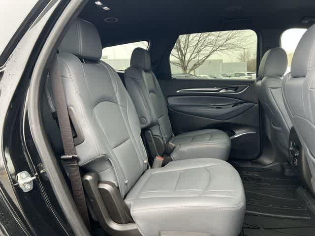 2023 Buick Enclave Essence AWD