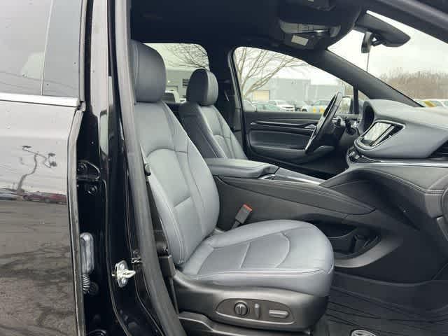 2023 Buick Enclave Essence AWD