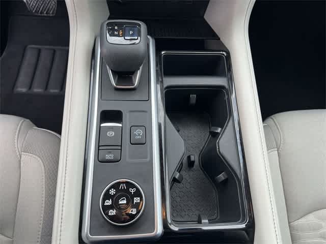 2022 Nissan Pathfinder SV 4WD