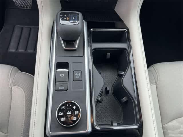 2022 Nissan Pathfinder SV 4WD