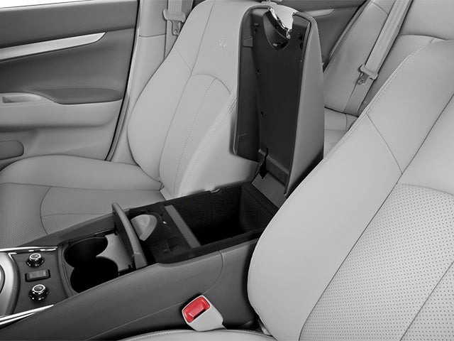 2013 INFINITI G37x x