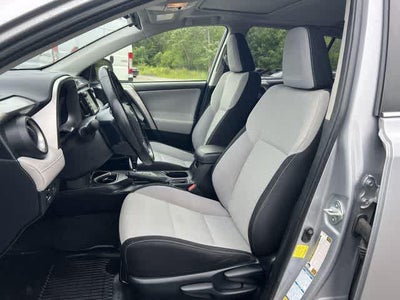 2018 Toyota RAV4 Hybrid XLE