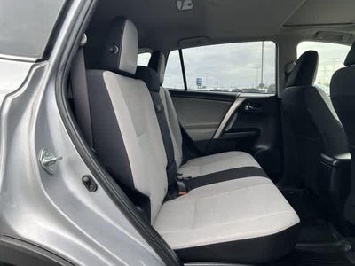 2018 Toyota RAV4 Hybrid XLE