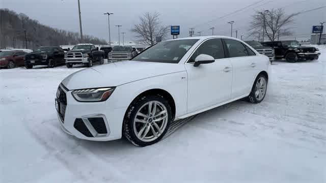 2021 Audi A4 Premium Plus 45 TFSI S line quattro S tronic