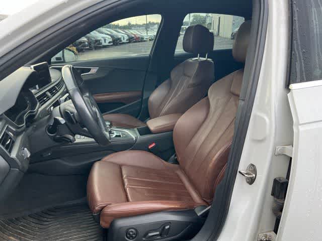 2019 Audi A4 Premium Plus
