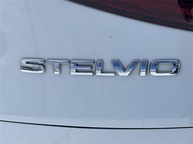 2022 Alfa Romeo Stelvio Veloce Ti AWD