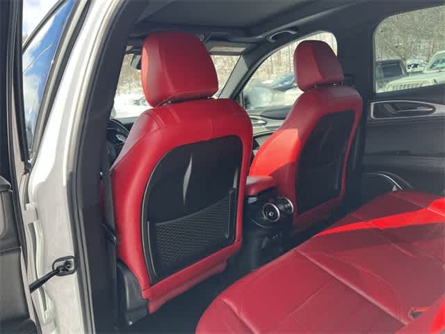 2022 Alfa Romeo Stelvio Veloce Ti AWD