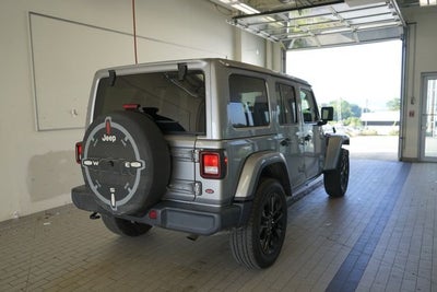 2020 Jeep Wrangler Unlimited Sahara Altitude
