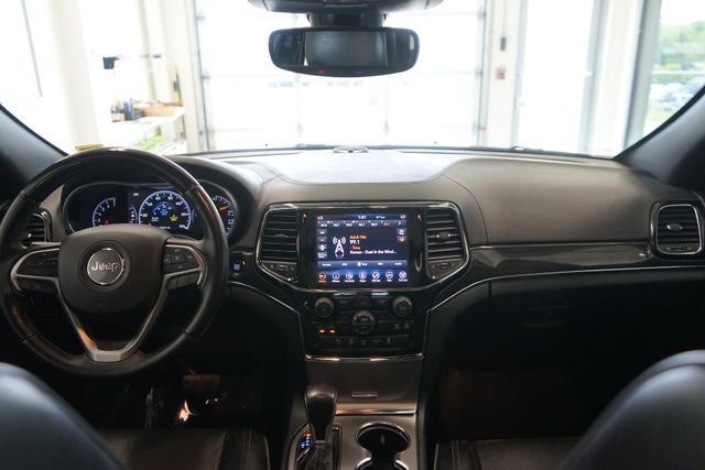 2020 Jeep Grand Cherokee Overland