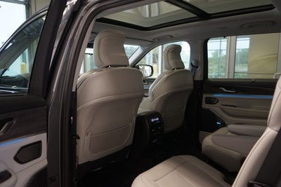 2022 Jeep Grand Cherokee L Overland