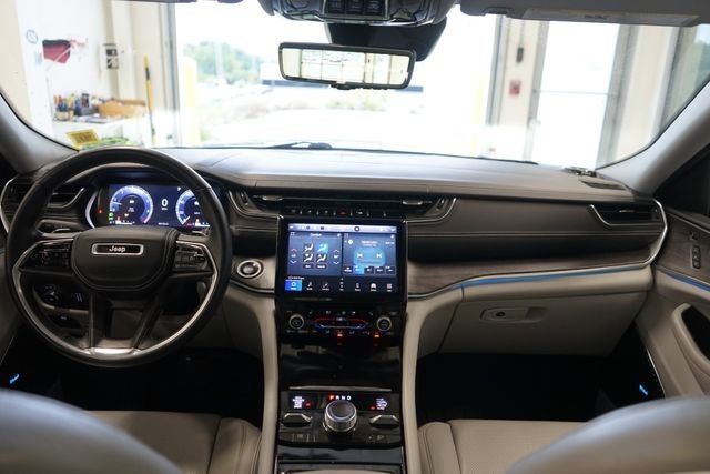 2022 Jeep Grand Cherokee L Overland