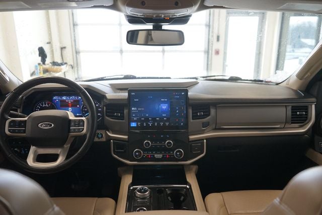 2022 Ford Expedition Max XLT