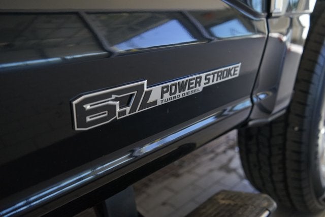 2023 Ford F-350SD Lariat