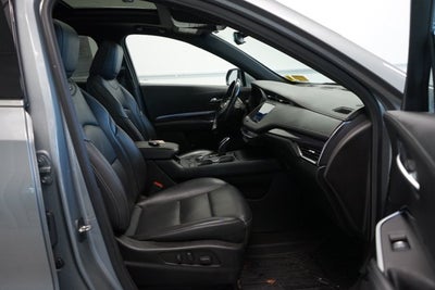 2023 Cadillac XT4 Luxury