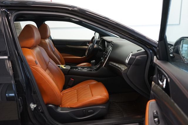 2020 Nissan Maxima Platinum